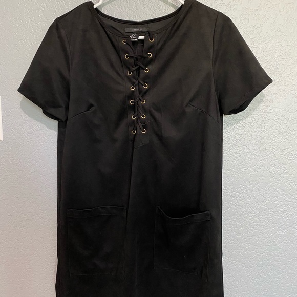 F21 Black lace suede mini - Picture 1 of 4